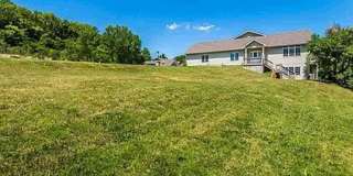 Spacious Duplex Available in a Great Location! Gallery 6