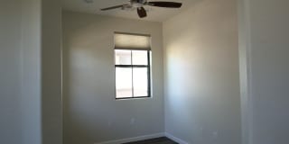 2090 S Dorsey Lane Gallery 7