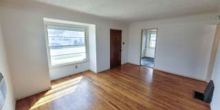 1 Bed 1 Bath House. Close  to Grant Rea Park! Gallery 1