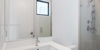 5718 Ashwood Cir W Gallery 87