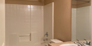 Lovely 3 Bed 2.5 Bath Home in Timbervine Gallery 30