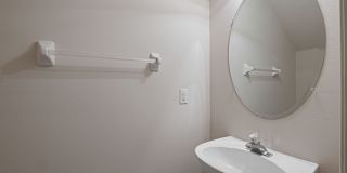 3 Bed 2, Full Bath, 2 Half Bath, 1 Car Garage Townhome near MacDill AFB Gallery 6
