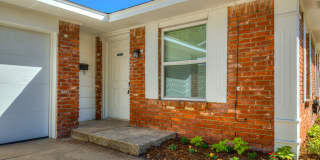 14008 Gateway Drive Gallery 1