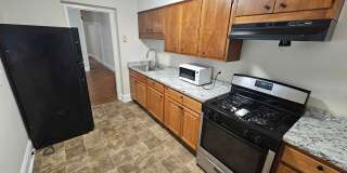 2 Bedroom 1 Bathroom in Belair-Edison Gallery 7