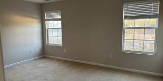 553 Writers Way Gallery 18