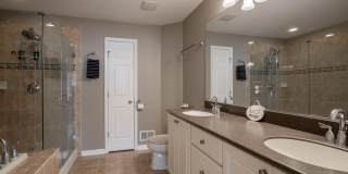 5 Grant Street Gallery 12