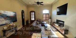 330 Dunvegan Ct Gallery 3