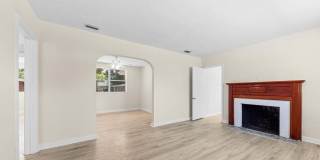 7115 LUCKY Drive E Gallery 5