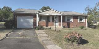 13203 HAMPSHIRE Court Gallery 1