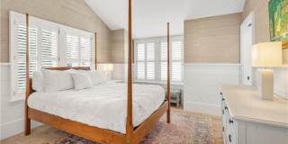 15 High Street Gallery 32