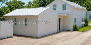 4125 N 32nd Ct Gallery 1
