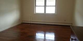 273 Balcom ave Gallery 4