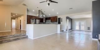 4 Bedroom 3 Bathroom Single Family Home in Phoenix 4 Bedroom 3 Bathroom Single Family Home in Phoenix Gallery 1