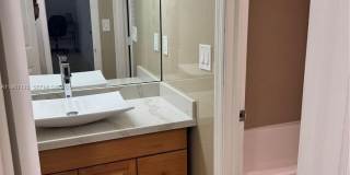 14421 N Kendall Dr Gallery 11