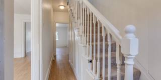 Available JULY 2026 - Renovated 3 Bedroom Home w/ Parking in Mt. Washington! Gallery 7