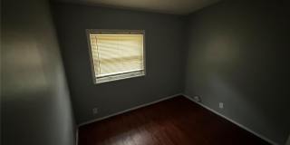 452 Bluff Drive Gallery 7