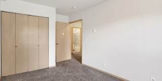 Heron's Nest Gallery 74