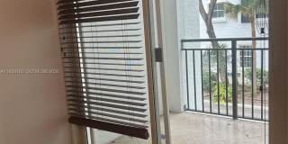 3215 NE 184th St Gallery 9