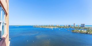 2640 Lake Shore Drive Gallery 29