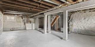 1209 DUKELAND Street Gallery 15