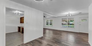 1803 Bluebonnet Gallery 13
