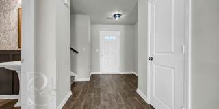 SPACIOUS 2-STORY HOME WITH MODERN COMFORTS SPACIOUS 2-STORY HOME WITH MODERN COMFORTS Gallery 5