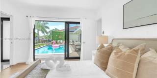 151 SE 9th Ct Gallery 18