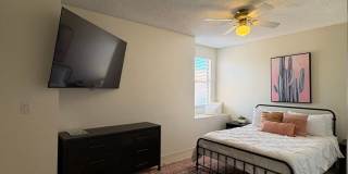 Resort-Style Furnished Rental in Arrowhead Ranch Gallery 14