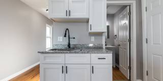 A Great 2BD/1.5BA Single Family Home That Has Been Recently Renovated Gallery 8