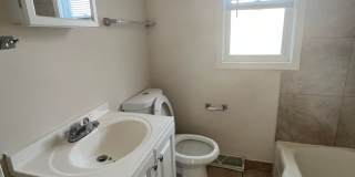 3 Bedroom Home with 1.5 Bathrooms 3 Bedroom Home with 1.5 Bathrooms Gallery 6