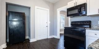 Cozy Single-Family Home with Spacious Back Yard! Cozy Single-Family Home with Spacious Back Yard! Gallery 1