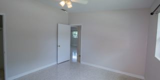 2/1 duplex with carport in Winter Park Gallery 14