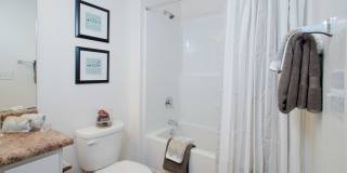Avila Apartment Homes Gallery 22