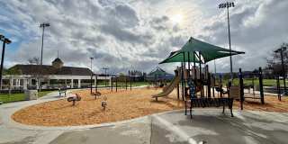 Harveston Lake Living 4 Bedroom Home with Amenities Gallery 48