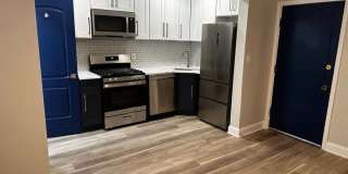 The Evelyn Gallery 5