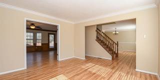 612 Log Hill Court Gallery 4