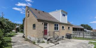 3392 Alexis Rd Gallery 6