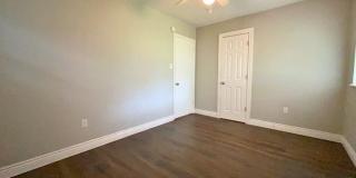 2709 NW Hilltop Drive Gallery 19