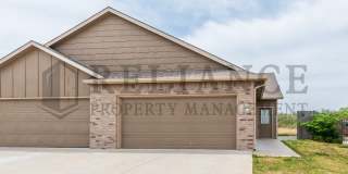 4809 North Hillside Court Gallery 1