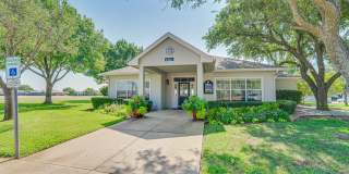 Cleburne Terrace Gallery 33