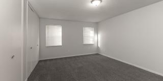 Colonial Apartments Gallery 64