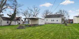 Updated Charming 2BR House in Plain Twp/Canton Gallery 6