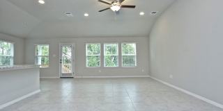 4 BR / 2 BA - 1832 SF One-Story Home - LAGO VISTA! Gallery 7