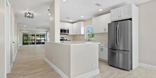 13921 Royal Palm Court Gallery 1