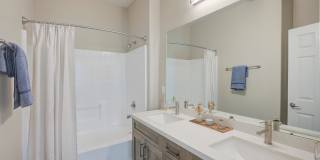 Bellecour Way Apartment Homes Gallery 61