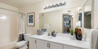 Montage at Fair Oaks Apartments Gallery 9