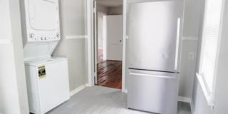 1714 Glenview Road Gallery 16