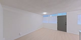 University Manor - Newly Renovated Units just a short walk from Campus! Gallery 111
