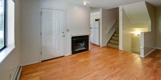 1631 19th St. Gallery 8