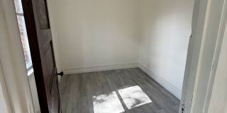 910 18th Ave Gallery 5